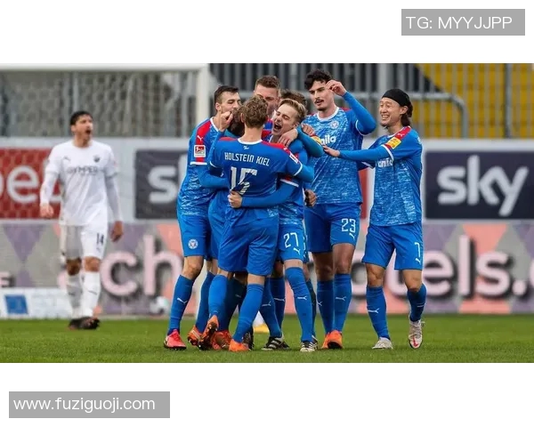 德乙焦点战科隆迎战波鸿双方争夺关键三分的精彩对决